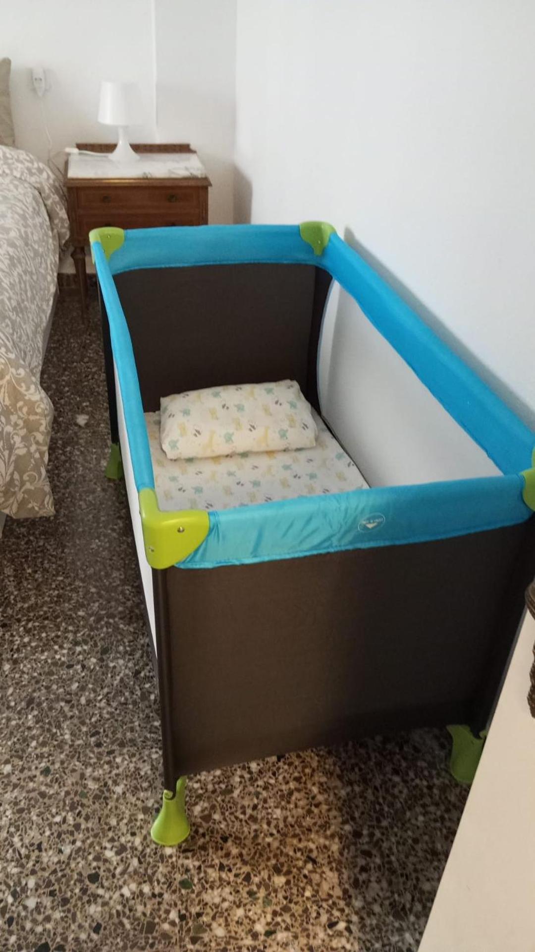 Centrally-Located, Spacious Flat At Historic Centre & Short Walk To Beach لقنت المظهر الخارجي الصورة